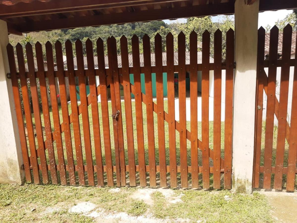 Casa Ampla e Confortável a 10 minutos Praia Ubatumirim Cambuca Villa Ubatuba Exterior foto