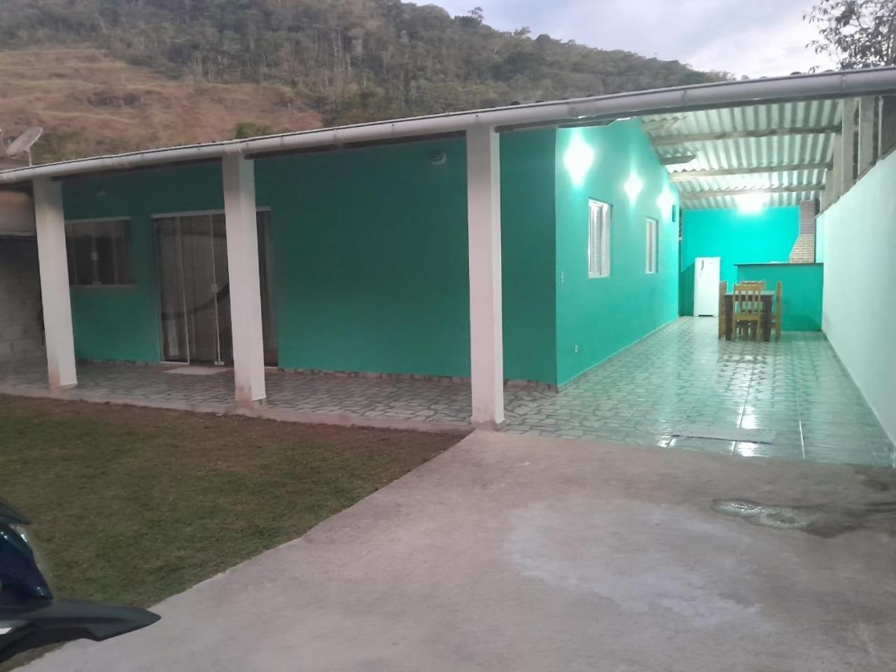Casa Ampla e Confortável a 10 minutos Praia Ubatumirim Cambuca Villa Ubatuba Exterior foto